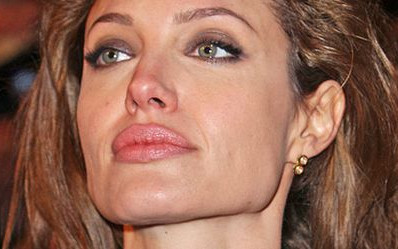 Angelina Jolie w Londynie (FOTO)