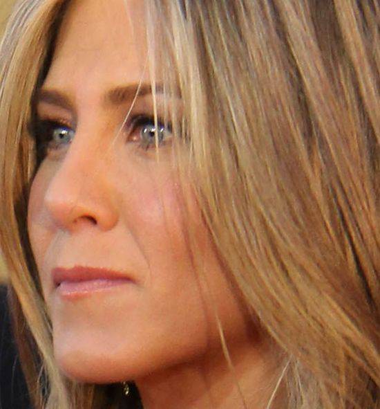 10 zdjęć, które pokazują, jak naprawdę wygląda Jennifer Aniston