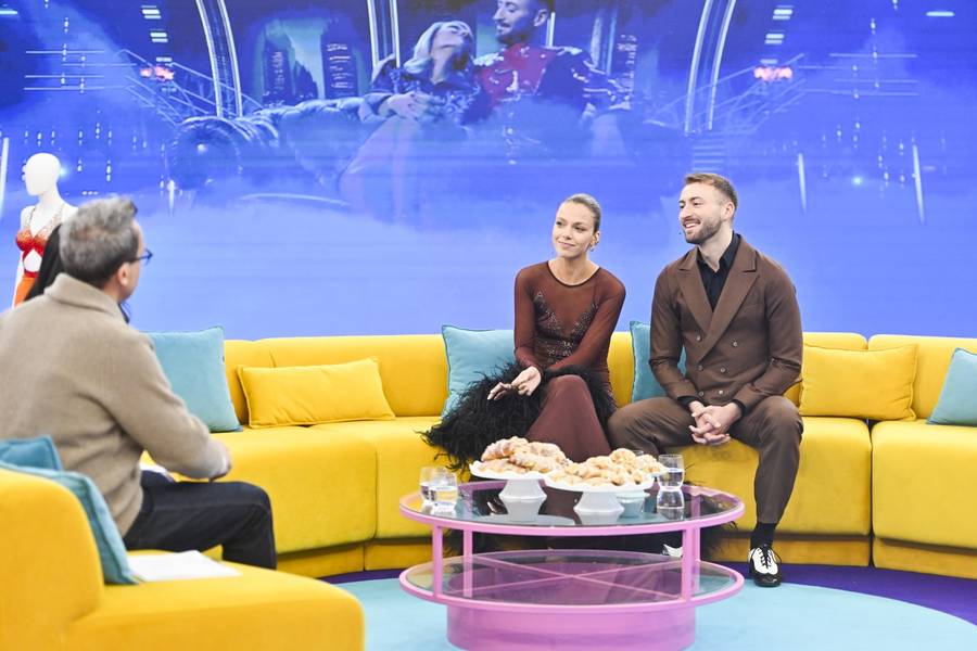 Niedzielny poranek z “Halo Tu Polsat”! Daniel Olbrychski z żoną, roztańczeni Hanna Żudziewicz i Jacek Jeschke (FOTO)