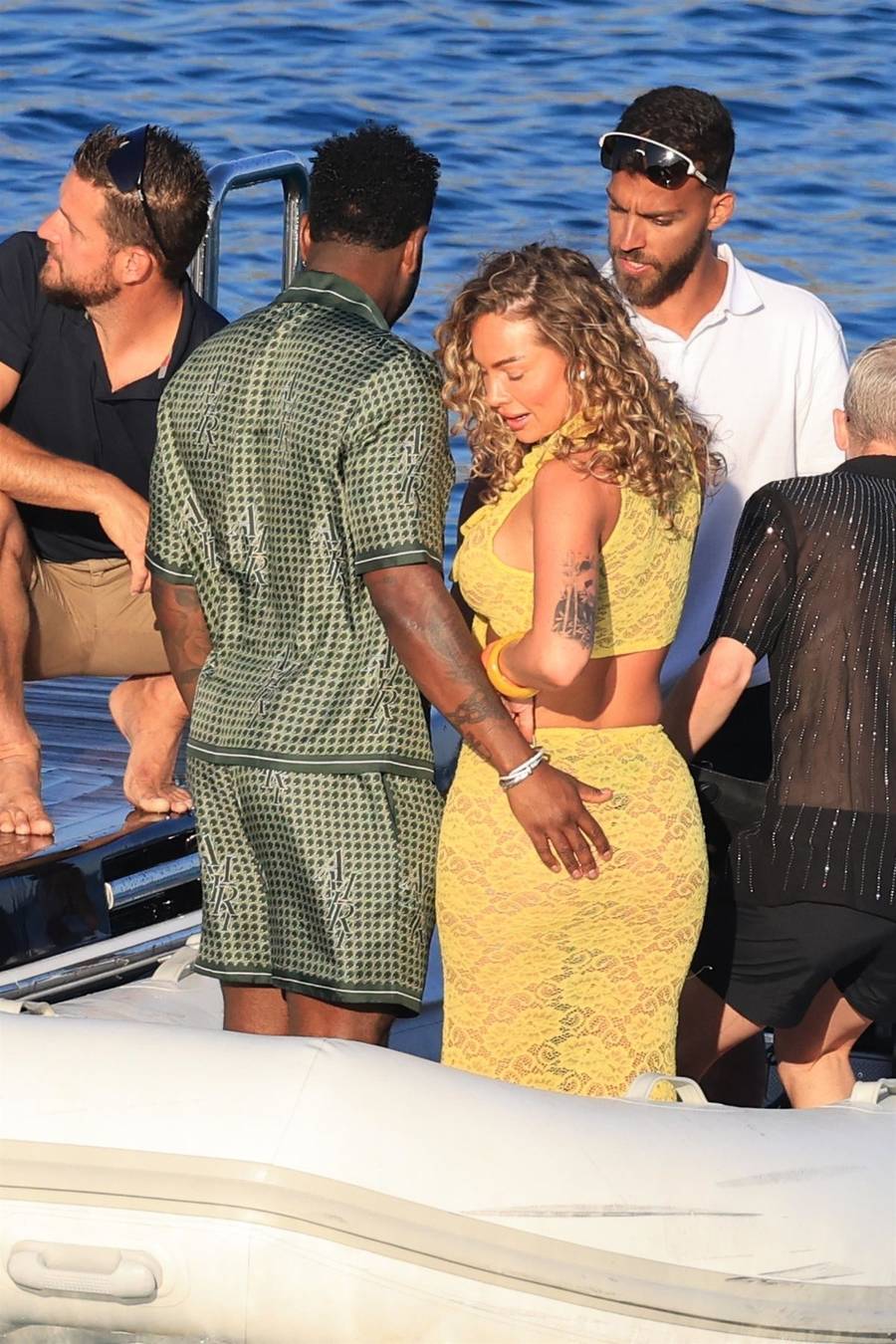 Jason Derulo przyłapany z NOWĄ DZIEWCZYNĄ! Wygląda jak kopia jego ex (PAPARAZZI)