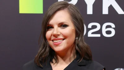 Aleksandra Kwaśniewska szczuplutka jak niteczka. Ten modowy trik każdej kobiecie zrobi talię