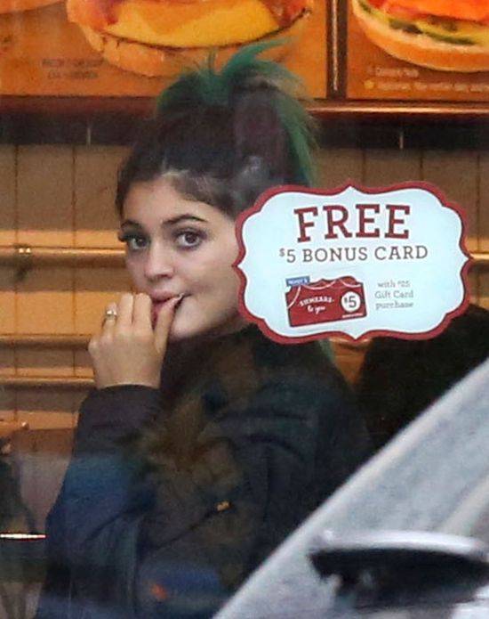 Fryzury Kylie Jenner