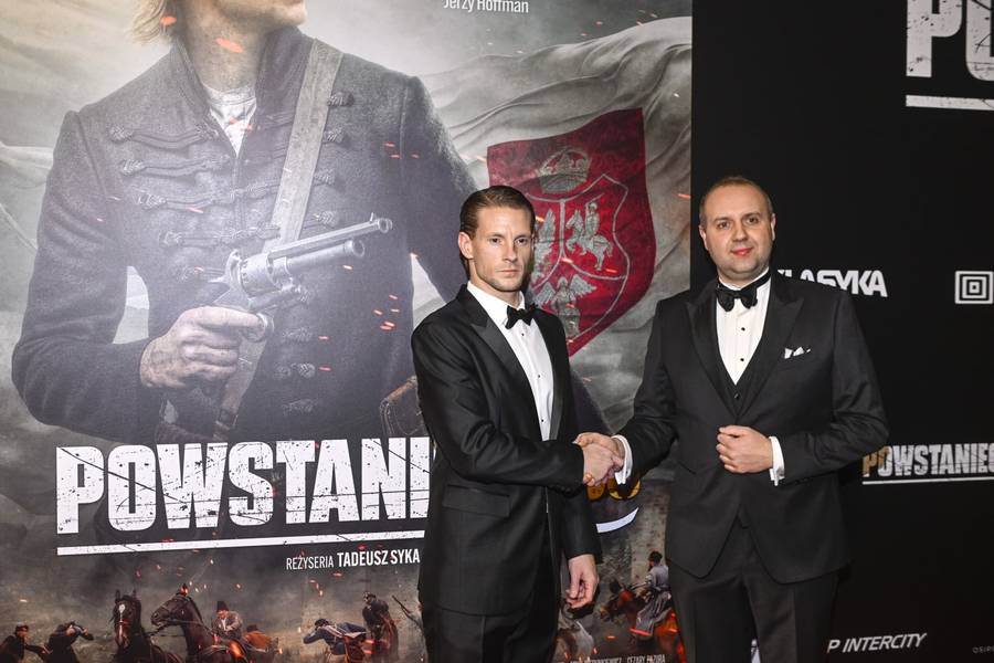 Sebastian Fabijański, Tadeusz Syka