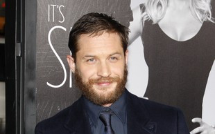 Dlaczego Tom Hardy celowo się oszpeca? (FOTO)