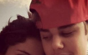 Bieber i Gomez jako Brangelina (FOTO)