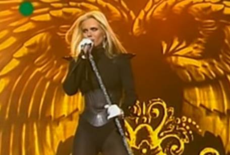 Najbardziej żenujące muzyczne wpadki polskich wokalistów!