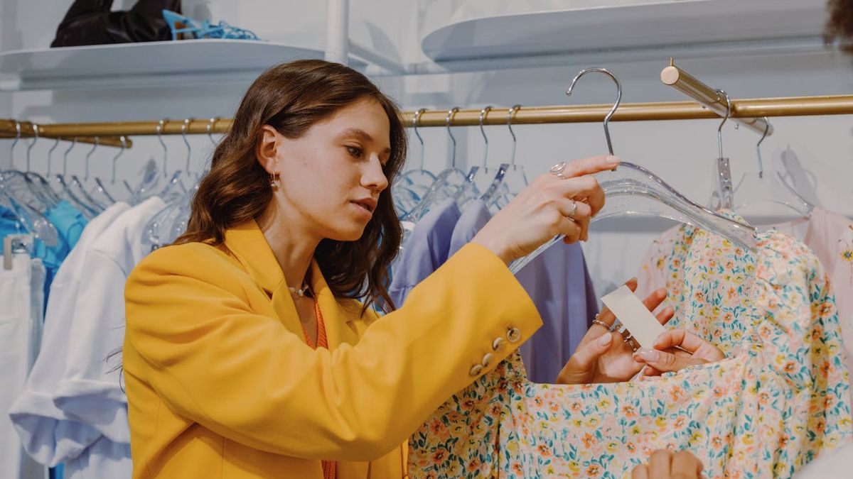 Programy lojalnościowe, kody rabatowe i aplikacje do oszczędzania