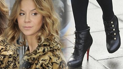 Natalia Lesz biega do kiosku w Louboutinach (FOTO)
