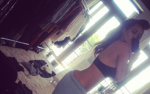Kim Kardashian chwali się ciałem na Twitterze