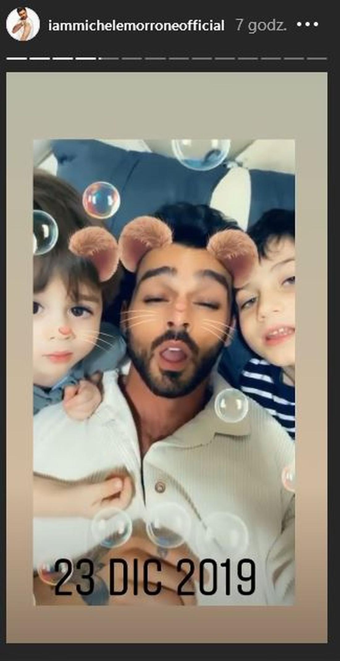 Michele Morrone wygłupia się z synami