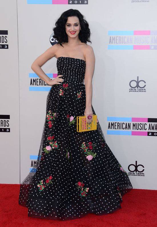 Gwiazdy w kreacjach Oscara de la Renty