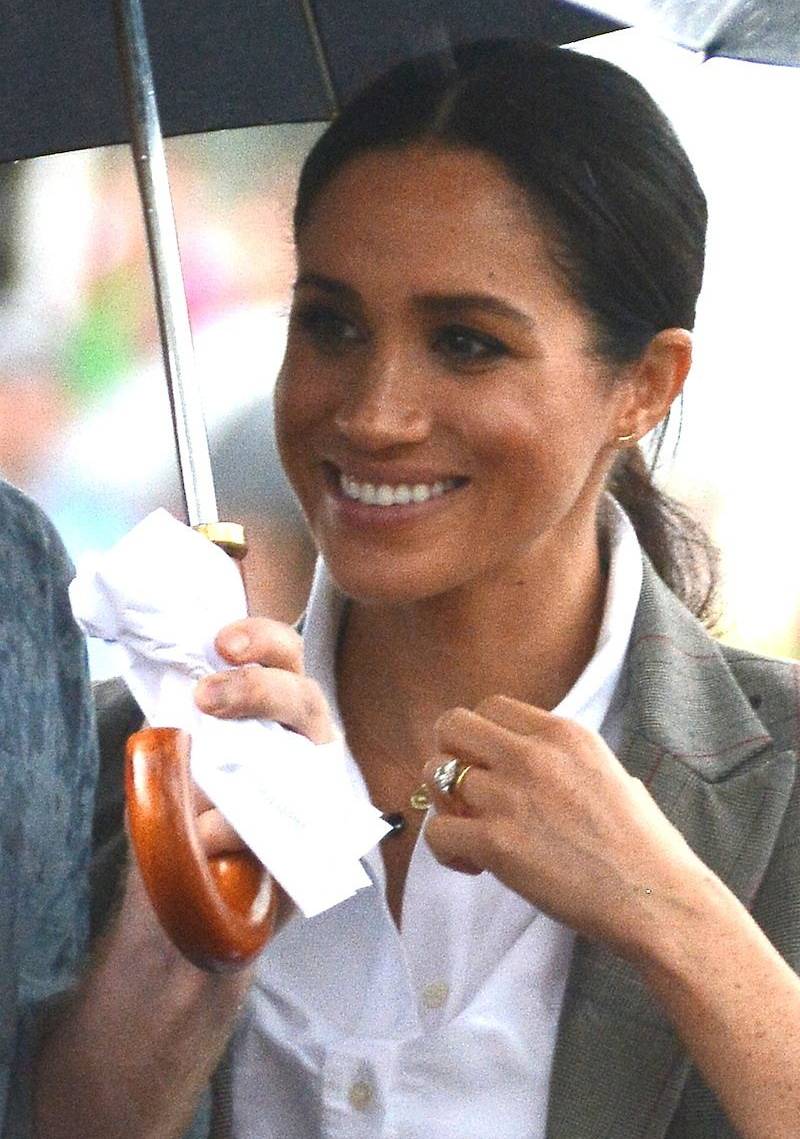 Meghan Markle chciała ukryć brzuszek, a wszyscy patrzyli tylko na jej marynarkę!