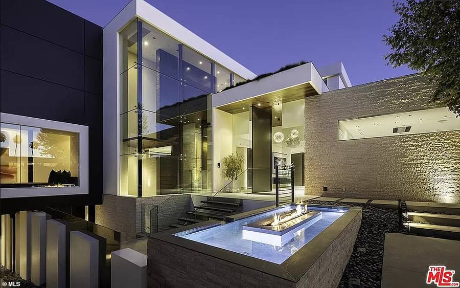 Beckhamowie WYNAJĘLI dla dzieci tę willę w Los Angeles. Miesięczny wynajem 25 tysięcy dolarów