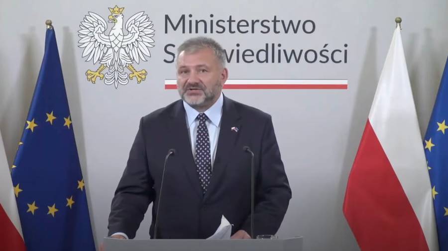 Minister Żurek kilka lat temu zbierał pieniądza na leczenie córki. Wówczas rozpętała się awantura o alimenty