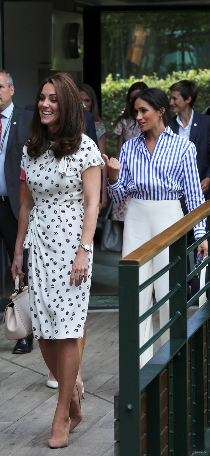 Kate i Meghan na wspólnym wyjściu. Która lepiej się prezentowała? (ZDJĘCIA)