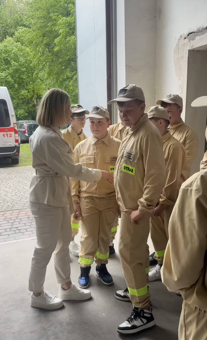 Te gwiazdy mają tatuaże. Niektóre swoje skrzętnie ukrywają