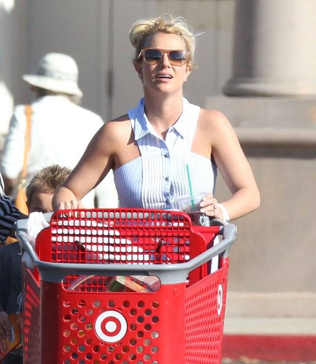 Britney Spears z siostrą na zakupach