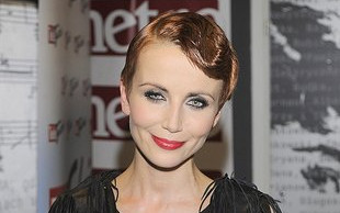 Katarzyna Zielińska i jej rozkrok nad magnoliami (FOTO)