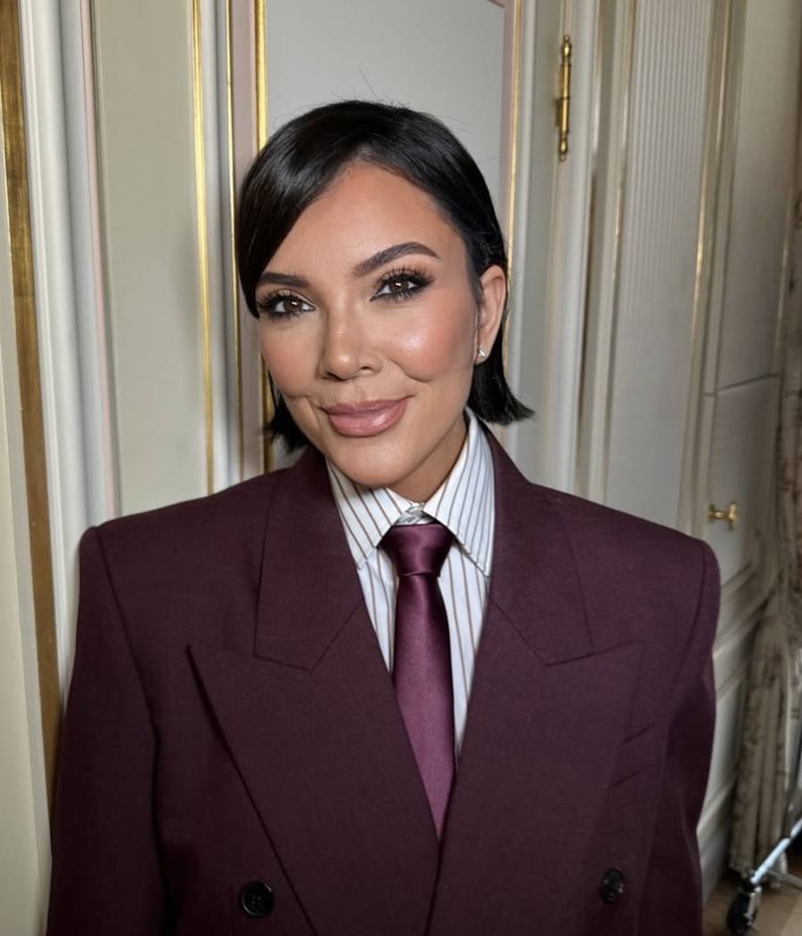 Kris Jenner wygląda młodziej niż jej córki?! Ten zabieg chirurgiczny odmłodził ją o 30 lat (FOTO)