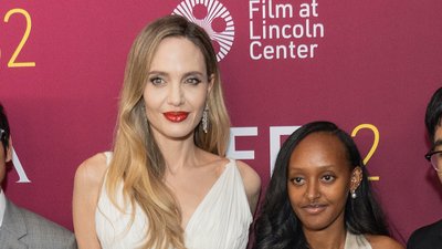 Dzieci wspierają Angelinę Jolie na premierze jej najnowszego filmu