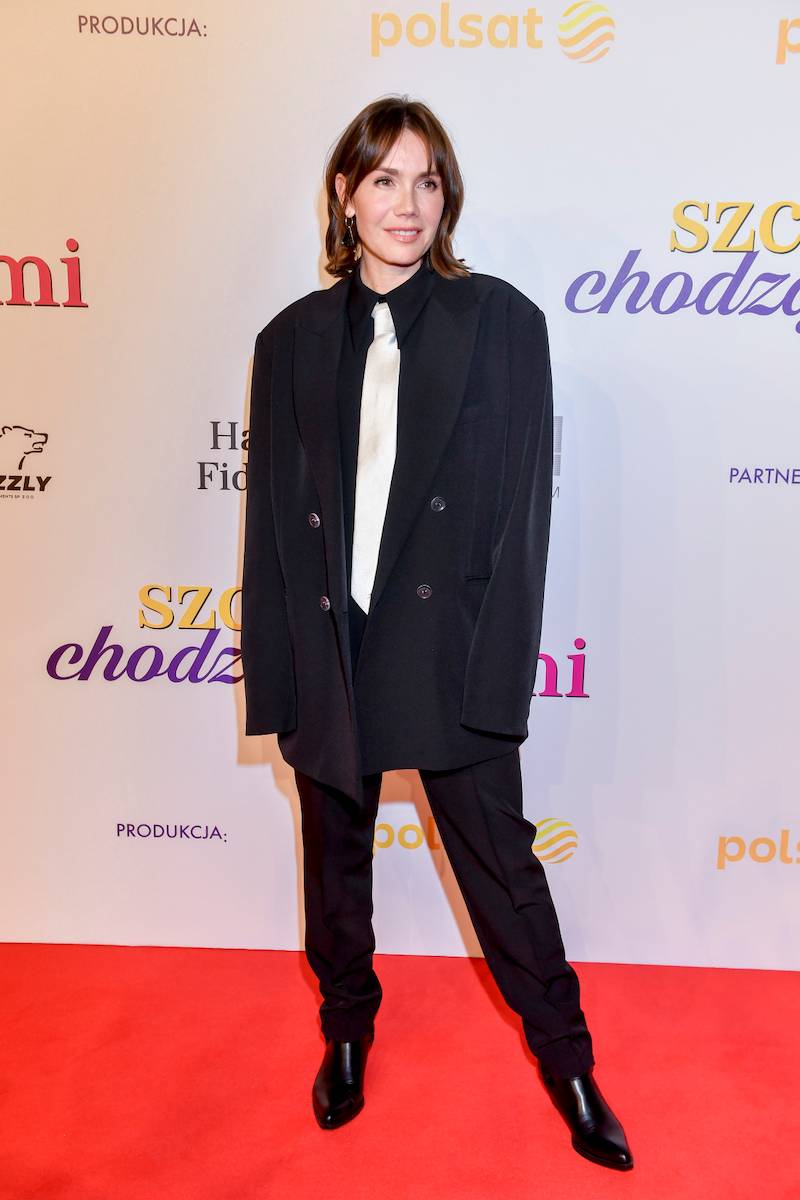 Premiera filmu “Szczęścia chodzą parami 2”. Klaudia Halejcio pokazała umięśniony brzuch po ciąży