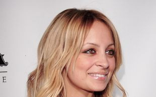 Nicole Richie i jej kolekcja ubrań dla kobiet w ciąży (FOTO)