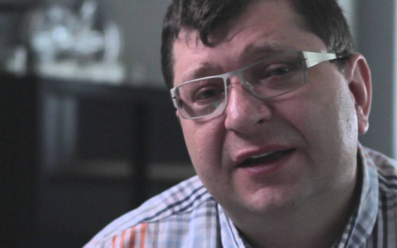 Zbigniew Stonoga BRUTALNIE POBITY przez policję?! (VIDEO)