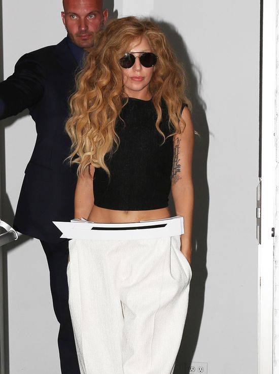 Czarno-biała Lady Gaga