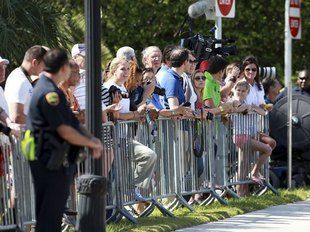 ffn-jordan-michael-wedding-sbmf-042713-51080717-R1