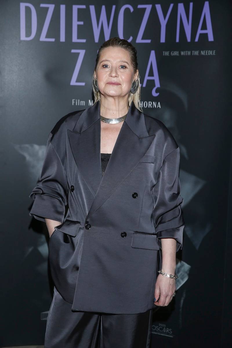 Premiera filmu “Dziewczyna z igłą”. Poważna Maja Ostaszewska i wielu zagranicznych aktorów…