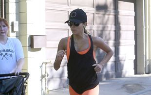 Eva Longoria musi schudnąć! (FOTO)