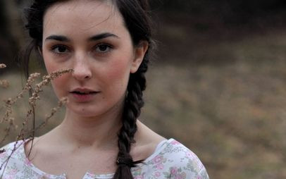 Marcelina – śliczna dziewczyna, fajne ubrania (FOTO)