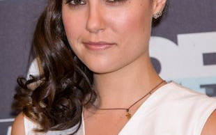 Była aktorka porno u boku Elijaha Wooda na premierze…