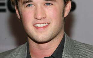 Poznajecie tego chłopca? (FOTO)