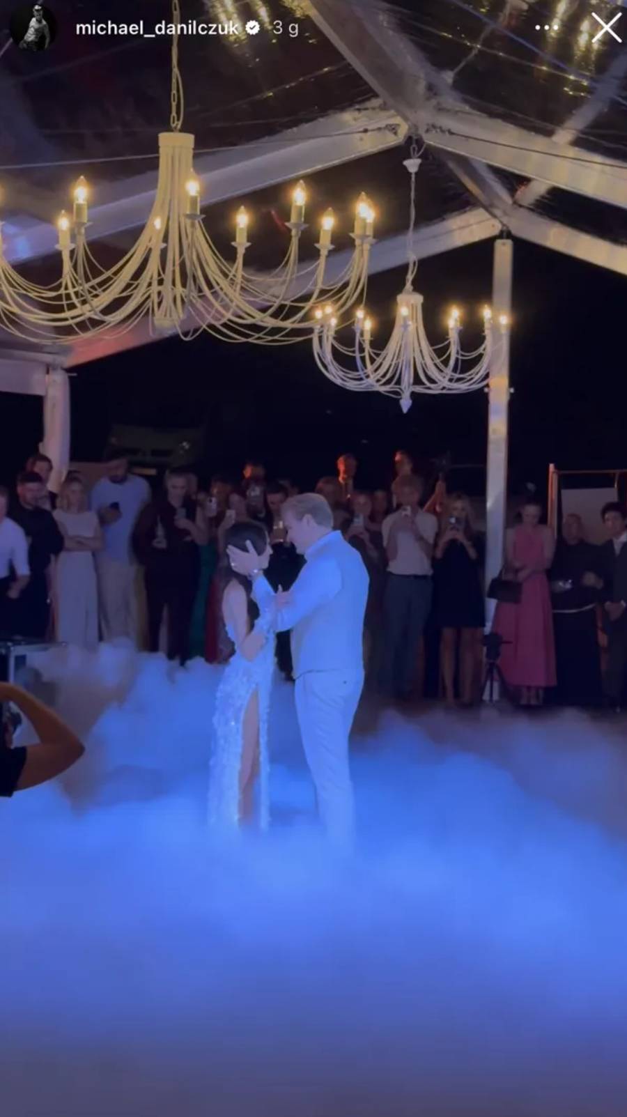 Maffashion ujawnia KULISY ŚLUBU Roxie i Kevina! Trzy suknie, zapierajacy dech pierwszy taniec, ogromny tort… (FOTO)