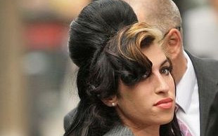 Amy Winehouse spłukana!