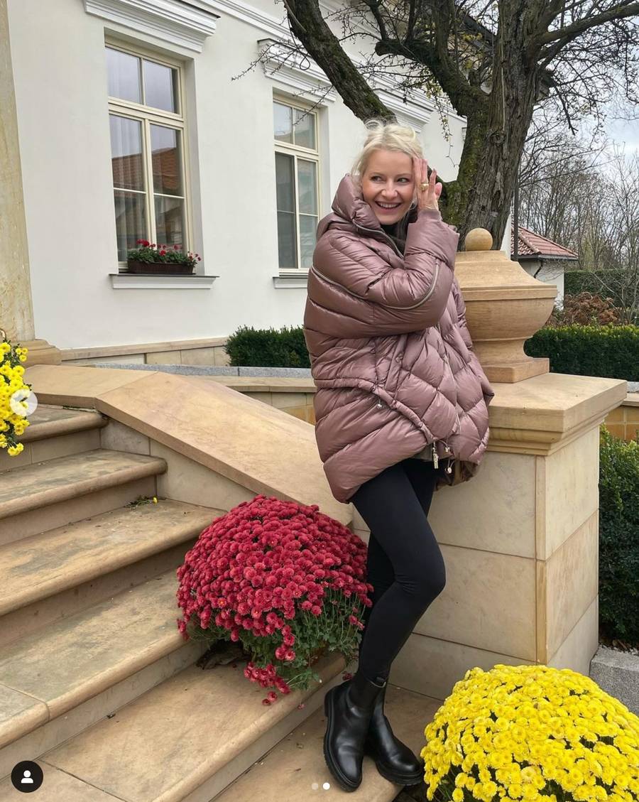 Tak mieszka Małgorzata Kożuchowska – kolorowe tapety, klasyka i elegancja oraz oryginalne detale (ZDJĘCIA)