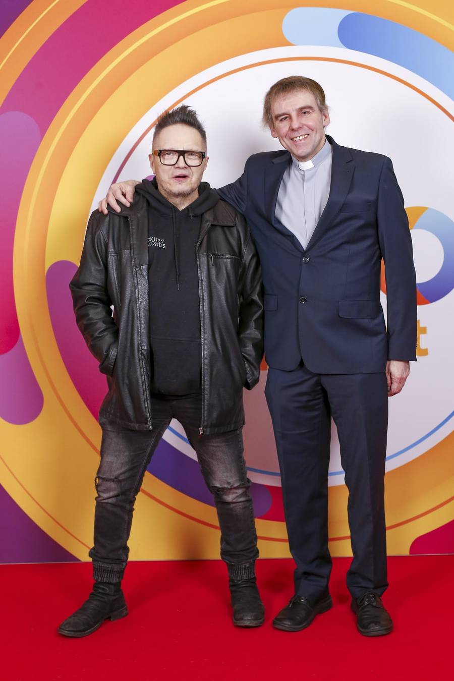 Plejada gwiazd w “Halo Tu Polsat”! Roksana Węgiel w krótkiej spódniczce, Joanna Opozda cała na biało (FOTO)