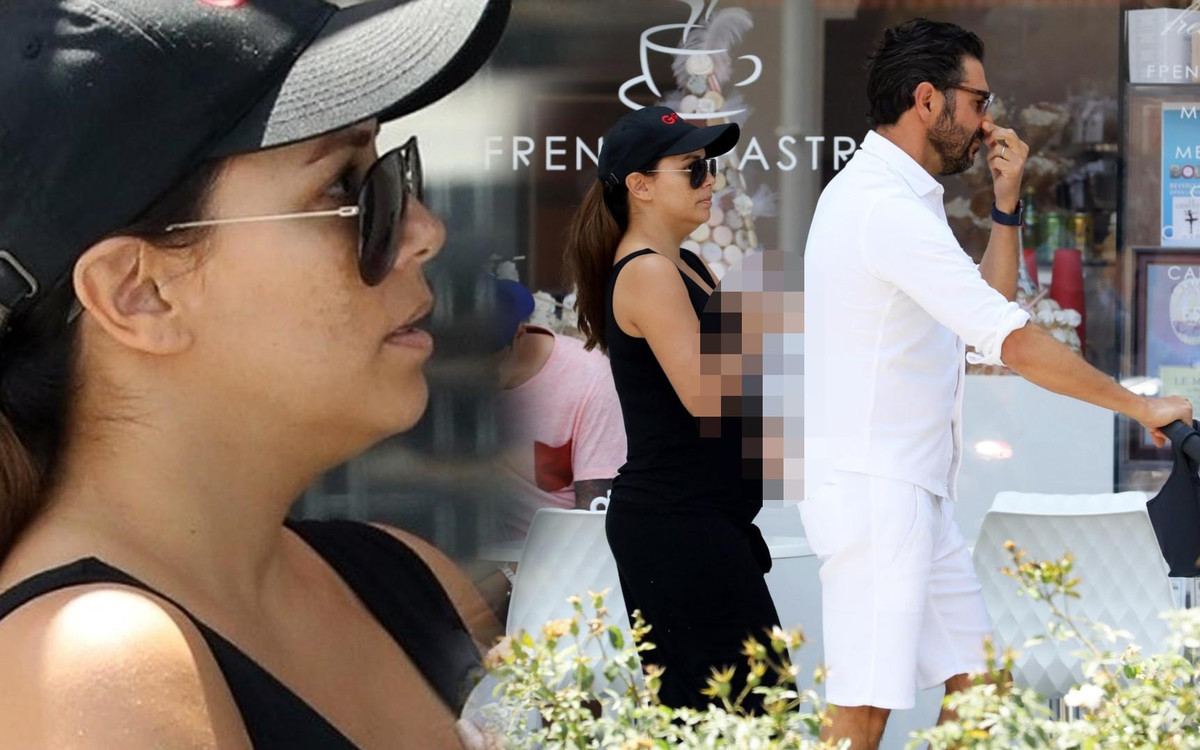 Eva Longoria karmi dziecko na ulicy