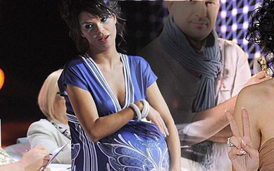 Górniak uwielbia pozorować ciążę (FOTO)