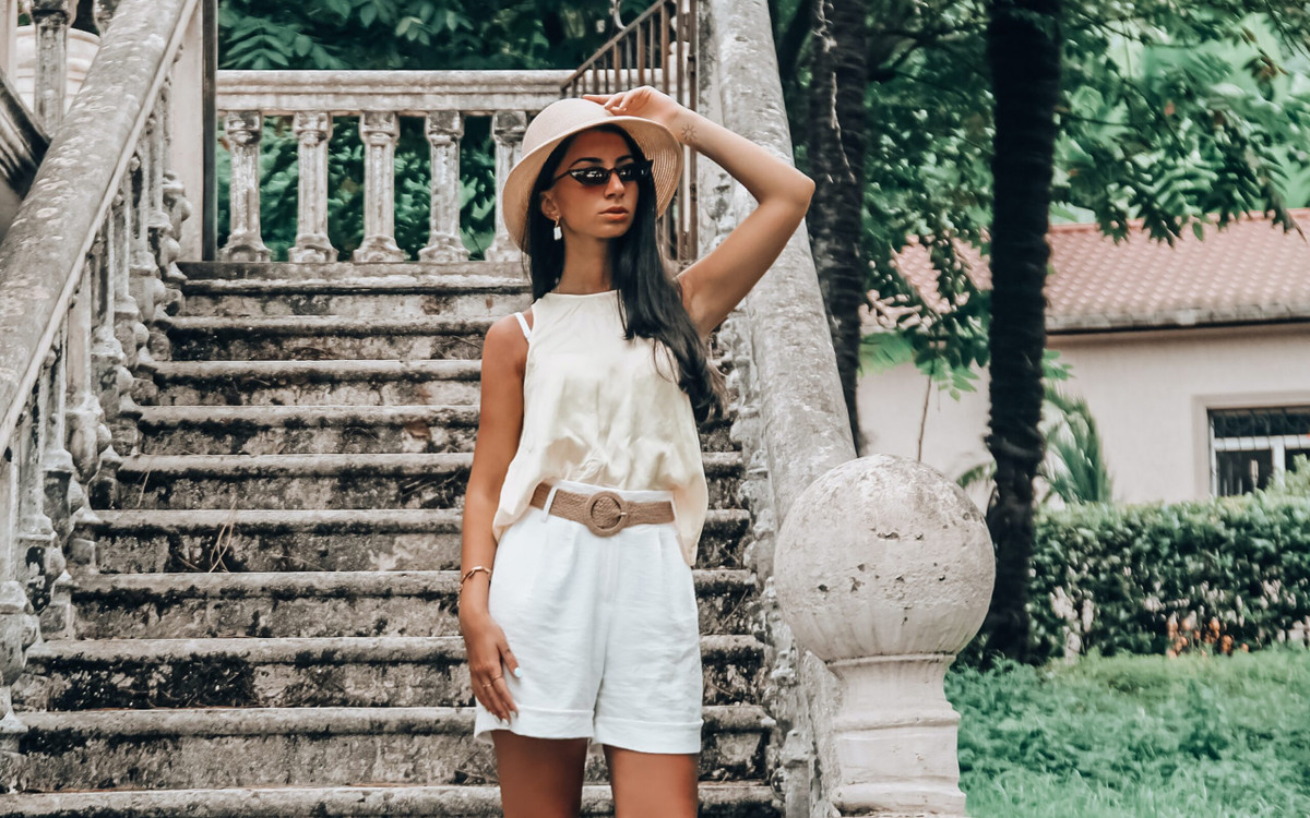 Jaki materiał nosić latem?