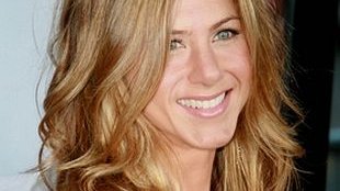 Jennifer Aniston zmienia się dla Johna Mayera