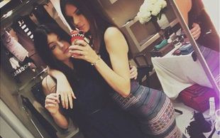 Kendall i Kylie Jenner nieźle poimprezowały
