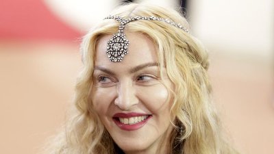 Madonna oferuje seks oralny w zamian za głosowanie na Clinton! (VIDEO)