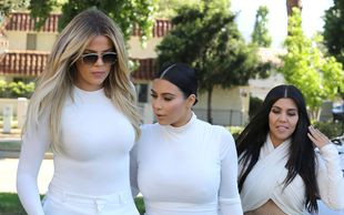 Do czego posuną się Kardashianki, by zostać na antenie?