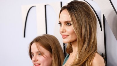 Angelina Jolie i Vivienne w dopasowanych do siebie lookach na rozdaniu nagród Tony