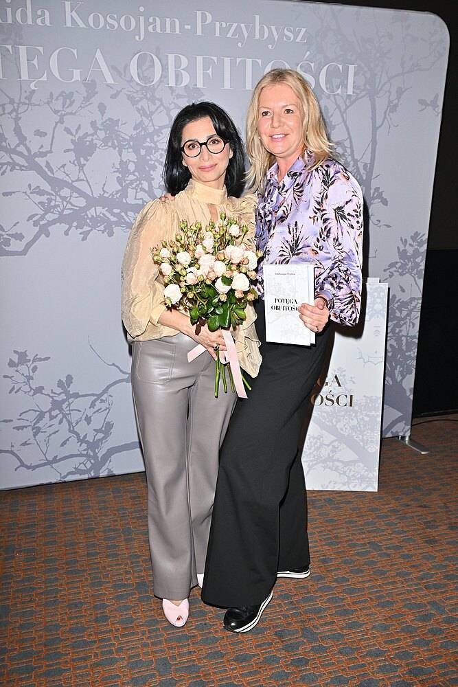 Aida Kosojan-Przybysz- premiera książki "Potęga Obfitości", fot.: KAPiF