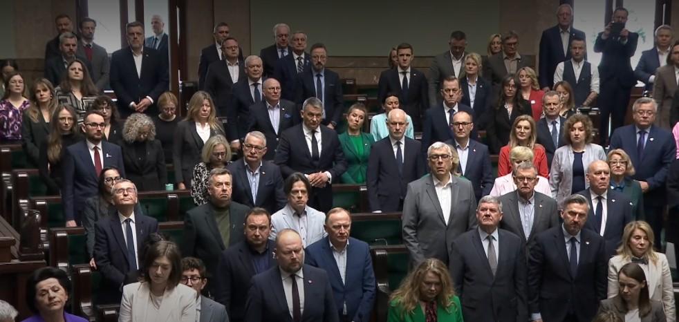 Sejm oddaje hołd Łukaszowi Litewce, fot. TVN24