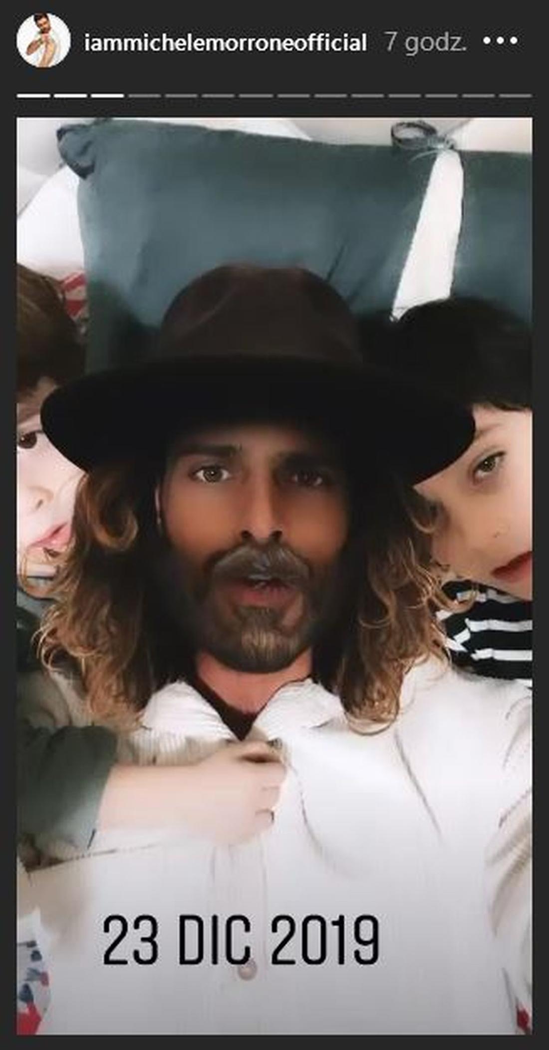 Michele Morrone wygłupia się z synami