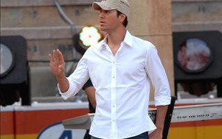 Iglesias: Wcale nie mam małego!